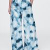 Pantaloni largi pentru copii, ultrasoft, din denim tie-dye Pantaloni largi pentru copii, ultrasoft, din denim tie-dye
