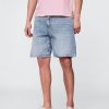 Pantaloni scurți din denim largi din anii 90 Pantaloni scurți din denim largi din anii 90