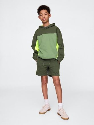 Pantaloni scurți GapFit 5″ Fit Tech pentru copii
