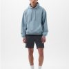 Pantaloni scurți moderni de 8″. Pantaloni scurți moderni de 8″.