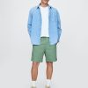 Pantaloni scurți moderni de 8″. Pantaloni scurți moderni de 8″.