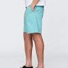 Pantaloni scurți moderni de 8″. Pantaloni scurți moderni de 8″.