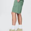 Pantaloni scurți moderni de 8″. Pantaloni scurți moderni de 8″.