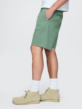 Pantaloni scurți moderni de 8″.