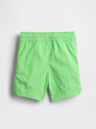 Pantaloni scurți pentru bebeluși și copii mici