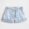 Pantaloni scurți ușori din denim drapați GapStudio