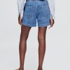 Pantaloni scurti din denim ușor Pantaloni scurti din denim ușor