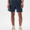 Pantaloni scurti Easy de 7″. Pantaloni scurti Easy de 7″.
