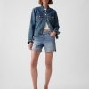 Pantaloni scurti prietene din denim cu talie medie de 5 inchi Pantaloni scurti prietene din denim cu talie medie de 5 inchi