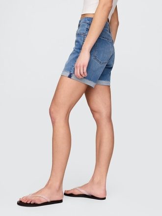Pantaloni scurti prietene din denim cu talie medie de 5 inchi