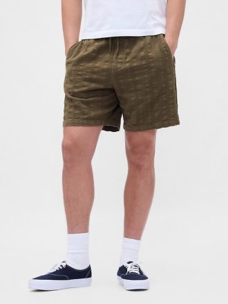 Pantaloni scurti ușori texturați de 7 inchi
