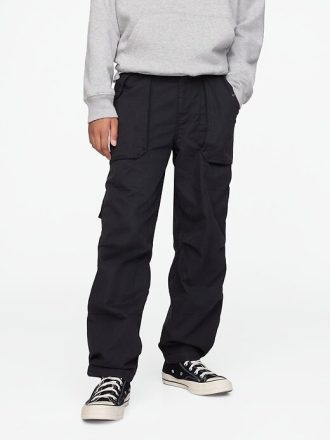 pantaloni utili pentru copii 2 2 330x440 - Pantaloni utili pentru copii