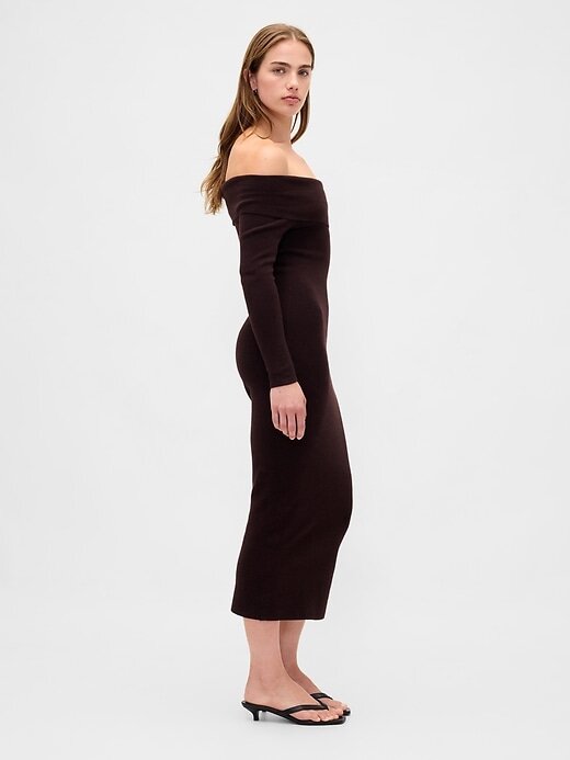 Rochie de pulover midi CashSoft stretch cu umăr liber Rochie de pulover midi CashSoft stretch cu umăr liber
