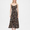Rochie maxi cami cu nasturi in fata Rochie maxi cami cu nasturi in fata