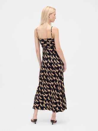 Rochie maxi cami cu nasturi in fata Rochie maxi cami cu nasturi in fata