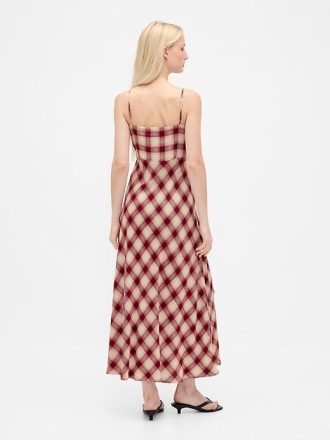 Rochie maxi cami cu nasturi in fata Rochie maxi cami cu nasturi in fata