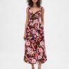 Rochie maxi cu cusaturi, cu talie scazuta Rochie maxi cu cusaturi, cu talie scazuta