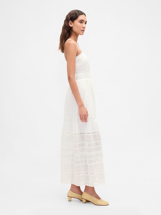 Rochie maxi cu dantelă Rochie maxi cu dantelă
