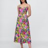 Rochie maxi cu decolteu în V floral Rochie maxi cu decolteu în V floral