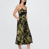 Rochie maxi cu decolteu în V floral Rochie maxi cu decolteu în V floral
