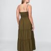 Rochie maxi cu etaje cu cravată în față Rochie maxi cu etaje cu cravată în față