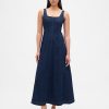 Rochie maxi de denim cu decolteu pătrat Rochie maxi de denim cu decolteu pătrat