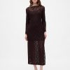 Rochie maxi din dantela cu maneca clopot