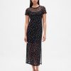 Rochie maxi din plasă Rochie maxi din plasă