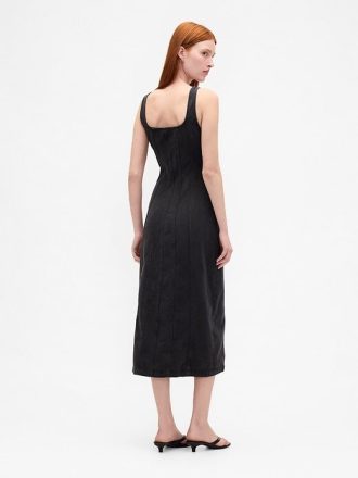 Rochie midi cu nasturi în față