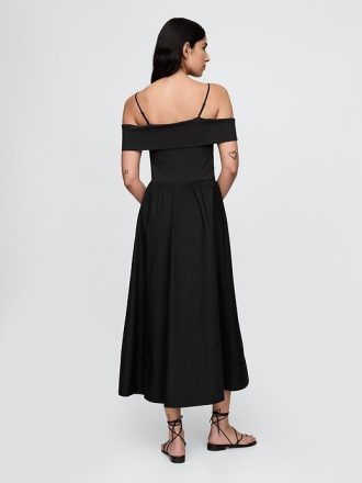 Rochie midi cu umăr dezactivat în compoziție mixtă
