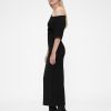 Rochie midi GapStudio din jerseu cu umeri Rochie midi GapStudio din jerseu cu umeri