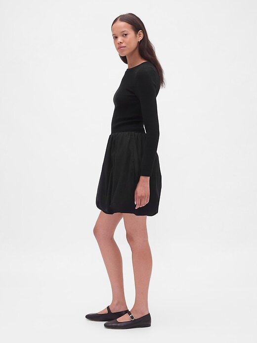 Rochie mini Bubble cu materiale mixte Rochie mini Bubble cu materiale mixte