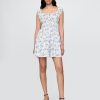 Rochie mini cu cravată în față cu talie fumoasă Rochie mini cu cravată în față cu talie fumoasă