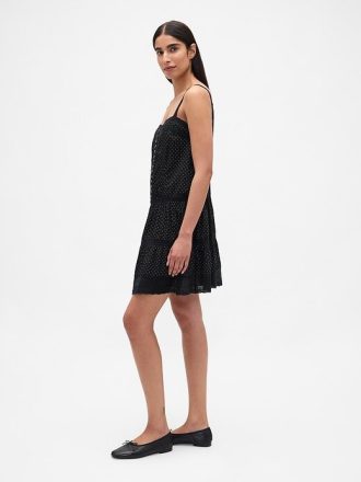 Rochie mini cu dantelă