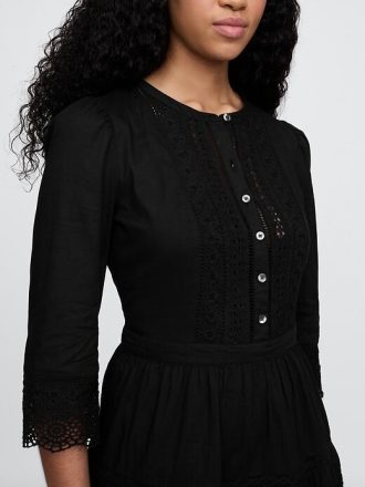 Rochie mini cu dantelă