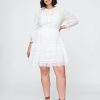 Rochie mini cu dantelă Rochie mini cu dantelă