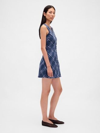 Rochie mini cu decolteu în V din denim în carouri Rochie mini cu decolteu în V din denim în carouri