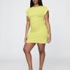 Rochie mini cu volană modernă Rochie mini cu volană modernă
