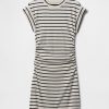 Rochie mini cu volană modernă Rochie mini cu volană modernă