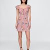Rochie mini din crepon cu maneci fluturate Rochie mini din crepon cu maneci fluturate