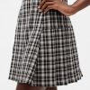 Rochie mini plisată cu decolteu pătrat