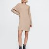 Rochie mini pulover CashSoft din tricot cu cablu Rochie mini pulover CashSoft din tricot cu cablu