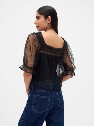 Top brodat din tul transparent