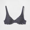 Top de bikini cu balcon Top de bikini cu balcon
