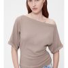 Top modern cu umeri GapStudio Top modern cu umeri GapStudio
