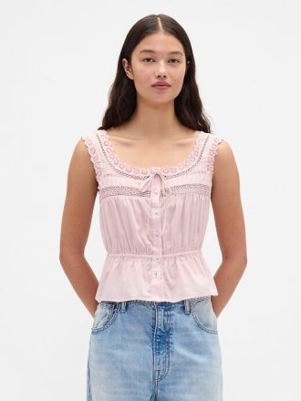 Top peplum cu dantelă
