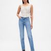 Top peplum cu dantelă