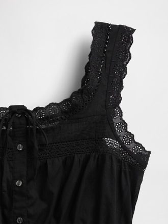 Top peplum cu dantelă