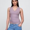 Top tanc modern cu coaste