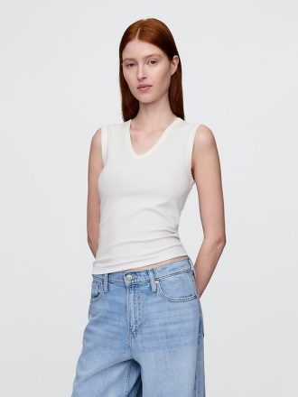 Top tanc modern cu coaste
